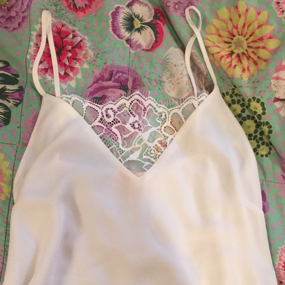 White tank top - Picture 1 of 4